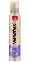 Wella Wellaflex Fullness ultra silné zpevnění pěnové tužidlo 200 ml