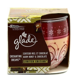 Glade by Brise vonná svíčka ve skle Warm Honey & Chocolate 120 g