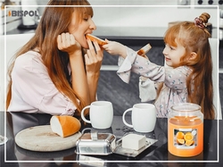 Bispol Orange svíčka ve skleněné dóze 500g